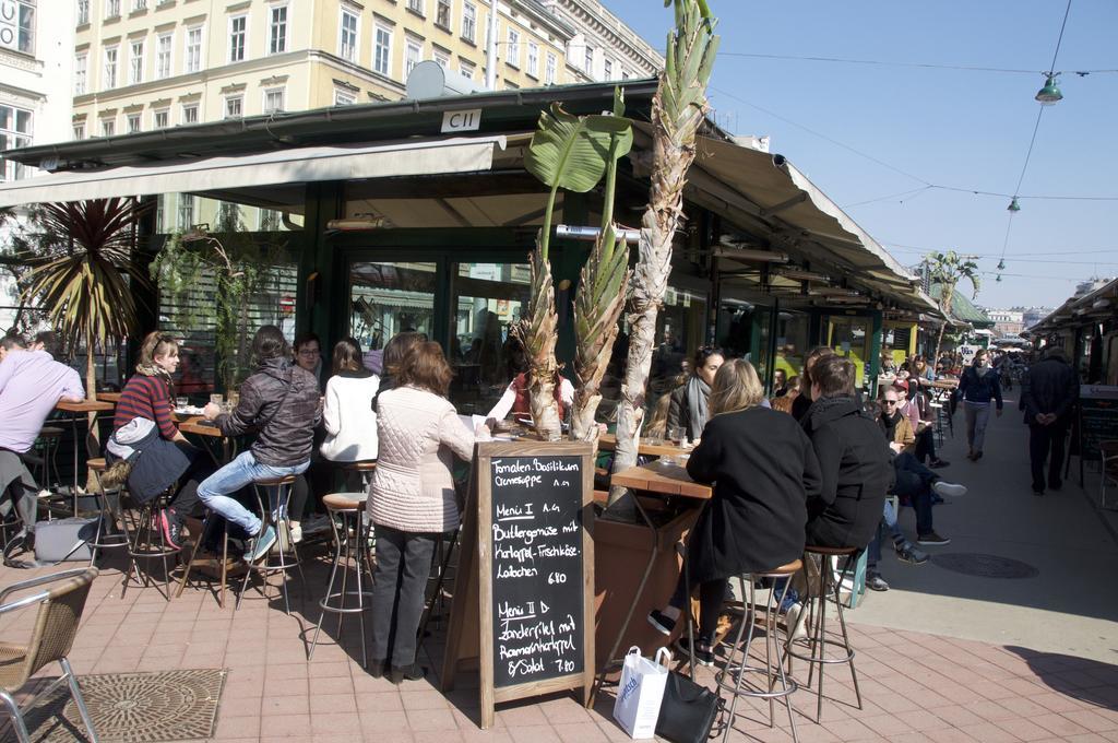 Balcony Oasis Operastreet Lejlighed Wien Eksteriør billede